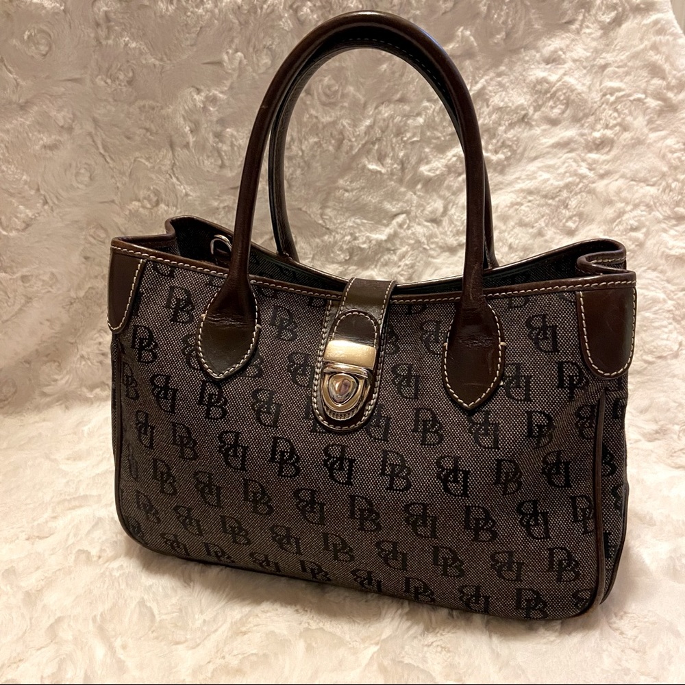 Dooney & Bourke Purse Pink lining